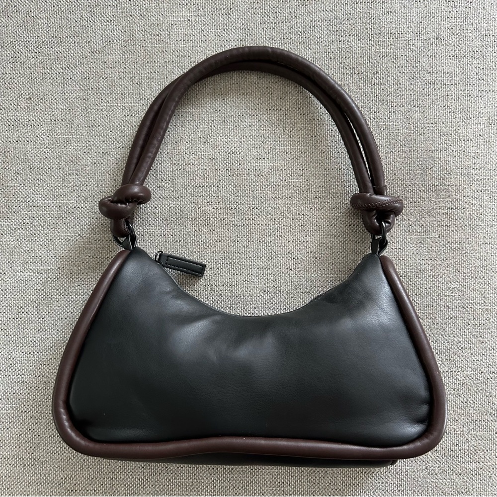 Topshop Women's Black and Dark Brown Leather Shoulder Bag